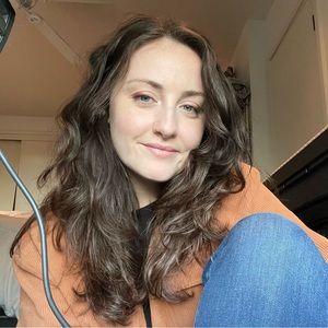 Meet your Posher, Emma